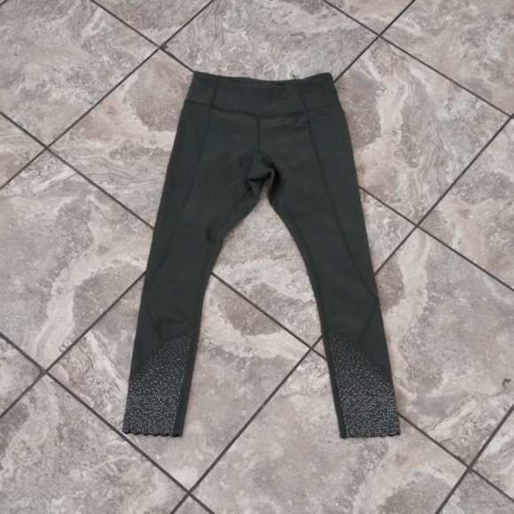 🍋 LULULEMON 🍋  Align 25"   size 4 - Picture 5 of 14